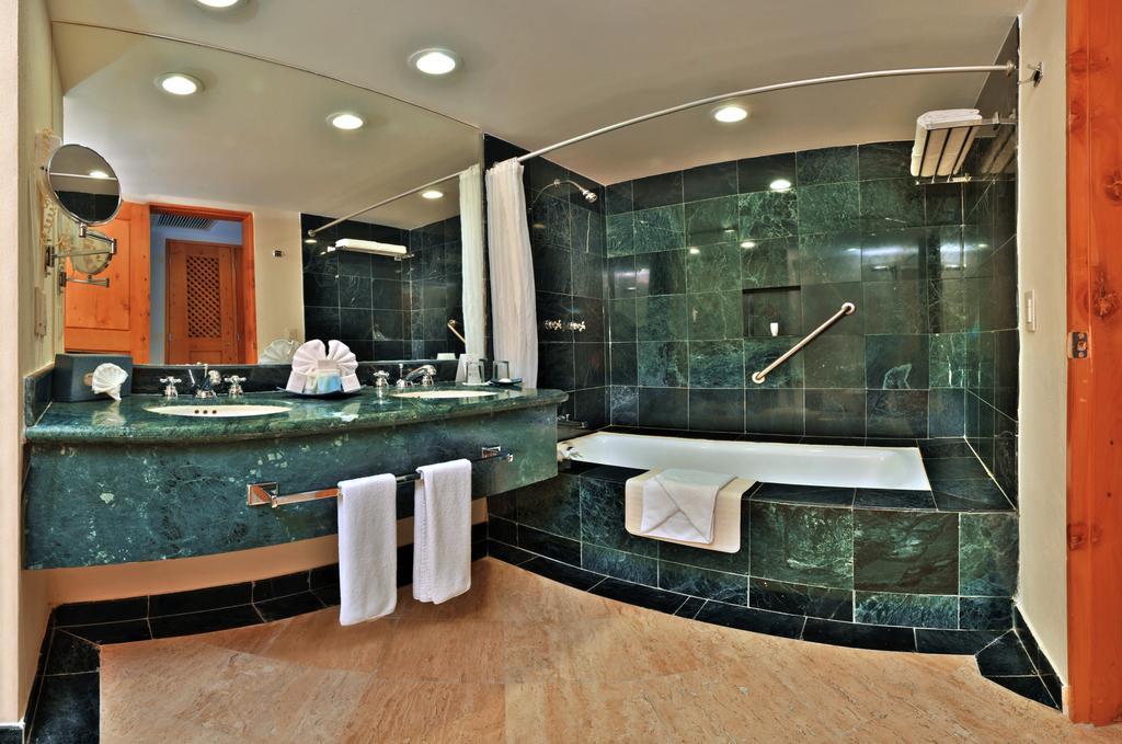 Oasis Cancun Lite Phòng bức ảnh